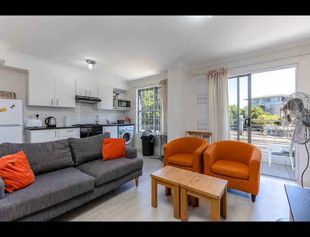 1 BEDROOM APARTMENT TO LET IN RONDEBOSCH